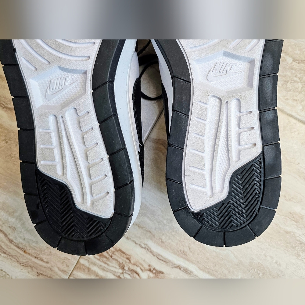 Nike Air Jordan 1 Elevate, Low Black & White. Womens 9.5 - Picture 12 of 16
